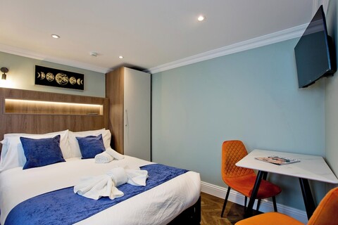 임페리얼 요크 스트리트 아파트먼트