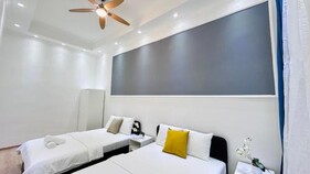 Private Bedroom in the Apartment in Ulloi 66- 5min to Corvin Negyed, Aldi