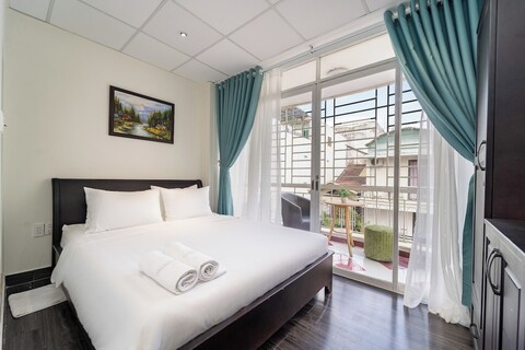 L '아우라 - 부이 비엔 워킹 스트리트