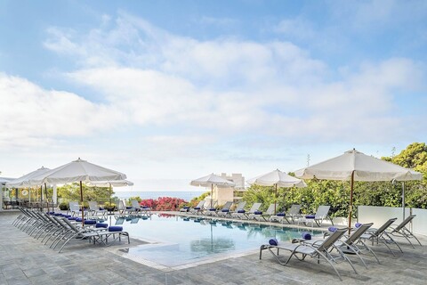 엑세 포르탈스 노우스