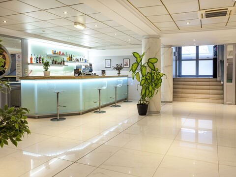 호텔 니스 리베라