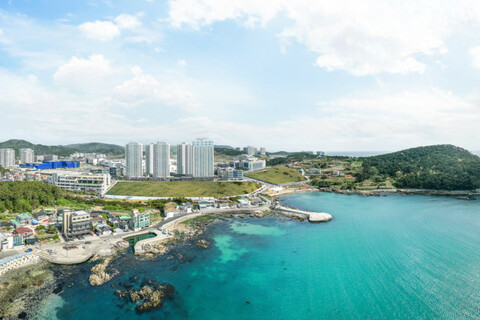 엘모멘토 오시리아