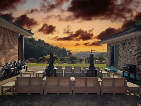 태안 엔티크펜션