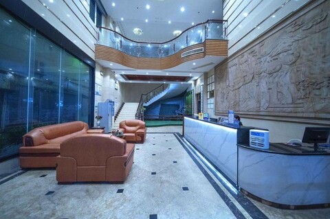 yi yi hotel