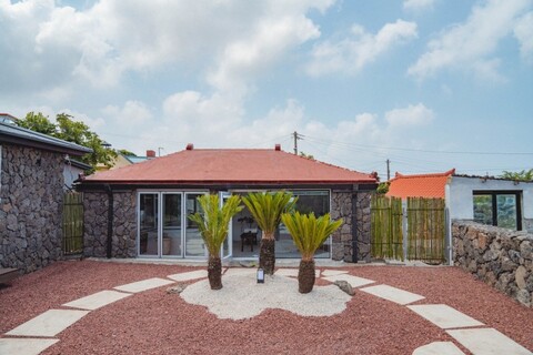 제주 담제독채풀빌라