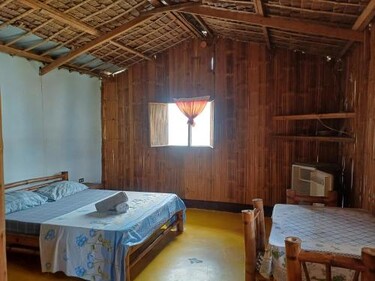 Livio's loading house