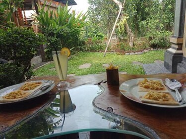 Putu home stay ubud