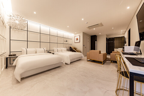 군산 마리 호텔(나운점)