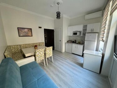Istanberry - Scarlet Three Bedroom Apartments