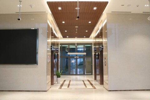 EC 홀리데이 홈즈 두바이 알 푸르잔