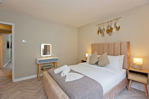 임페리얼 레인스터 가든 아파트먼트