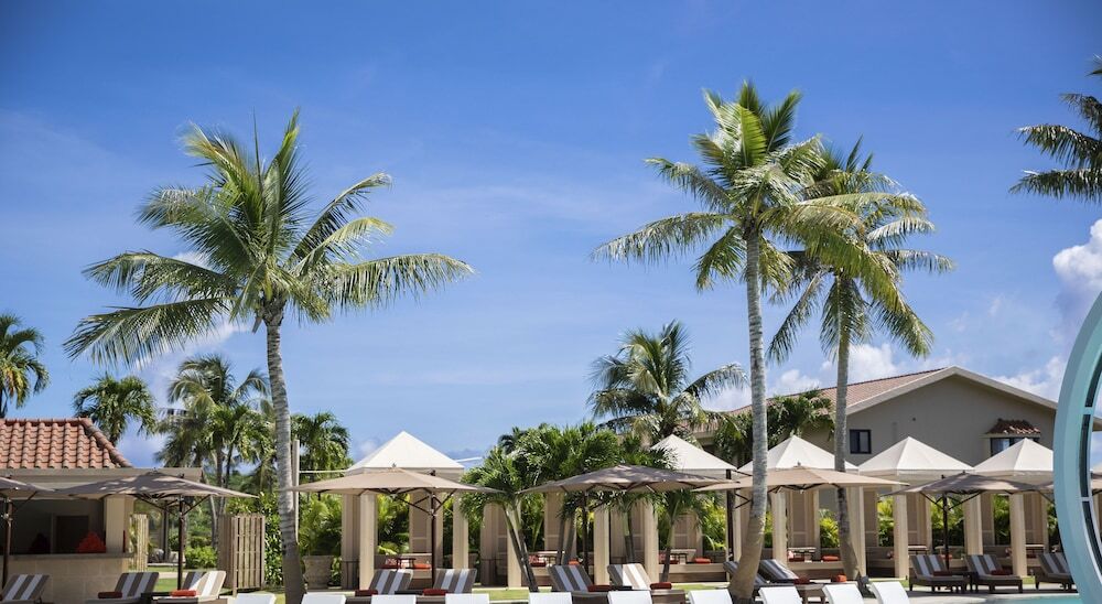 Coral Ocean Resort Saipan Pool