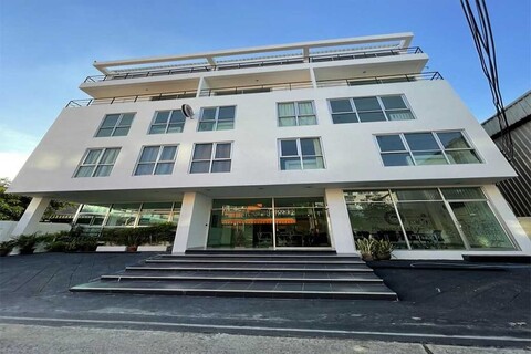 컬렉션 O 제공 방콕 수쿰윗 50 RQ