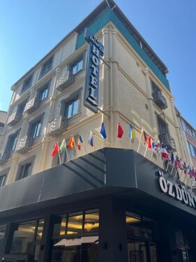 Öz Dünya Hotel