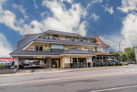 프레스티지 비치 하우스, 월드호텔 크래프티드