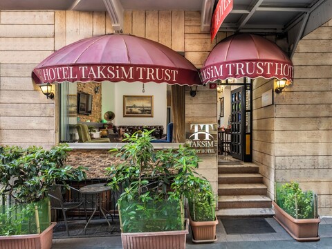 탁심 트러스트 호텔