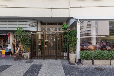 프라이아 두 레블론까지 5분 - 아파트102