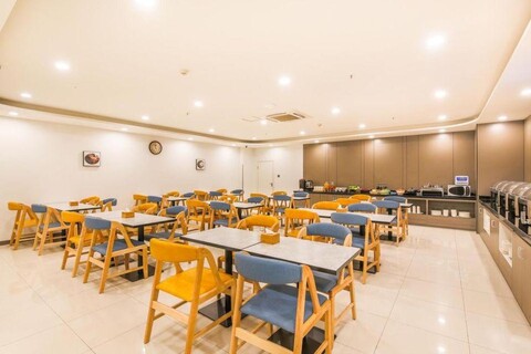 City 118 Chain Inn Qingdao Zhengyang Road Liqun