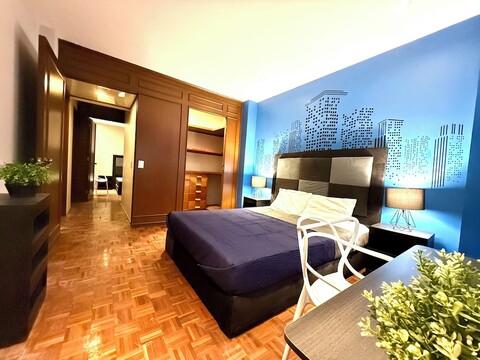 RMS 스위트 - 소나 로사