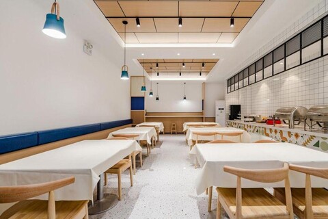 Grace Inn Qingdao Ningxia Road subway station Wusi Square store