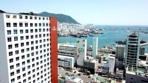 더 베이먼트 바이 블링이스턴 - 남포