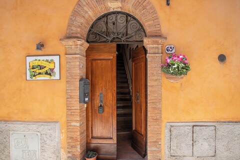 이돌리나 게스트 하우스