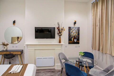 하이드 파크 슈페리어 아파트먼트