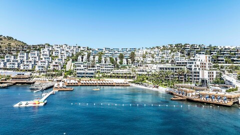 미라다 익스클루시브 보드룸