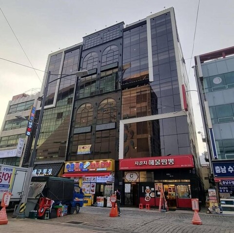 부산 아몬드키즈풀빌라 남포점