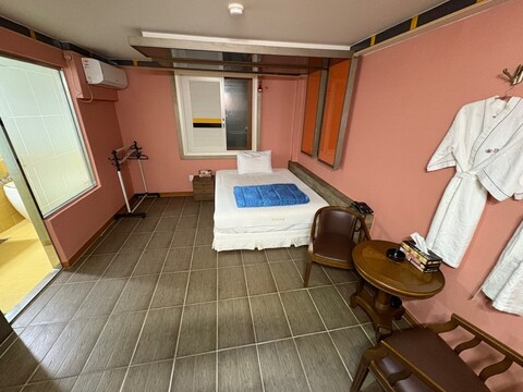 부산 영도 V모텔강남