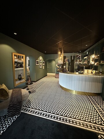 호텔 오닉센, 부티크 & 라이프스타일, 어덜츠 온리