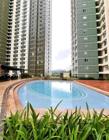 세린 미니멀리스트 스튜디오 인사이드 IT 파크 세부