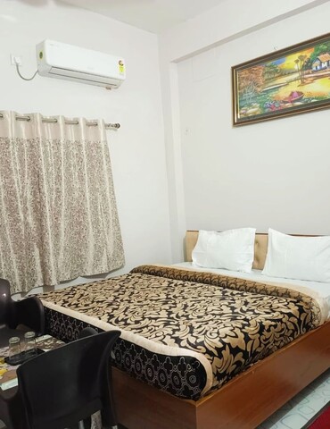 호텔 쉬리 아난드 팰리스 바라나시