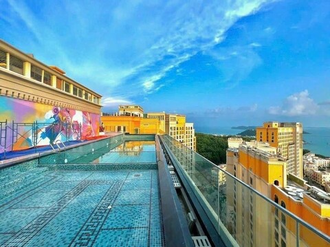 위 영 아파트먼트 바이 호프스, 불꽃놀이와 바다 전망