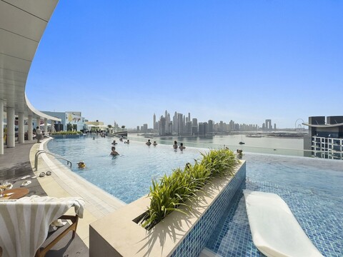 하이엔드 울트라 럭셔리, 옥상 수영장 있음