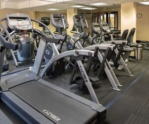 MCM Eleganté Hotel & Suites Lubbock