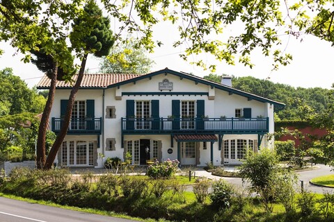 호텔 마리 에더