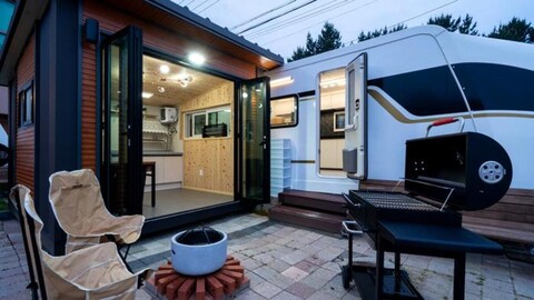 Anmok Coffee Street Caravan Camping