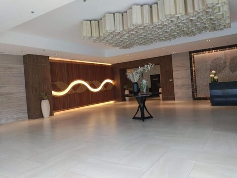 막탄 뉴타운 비치프론트 콘도