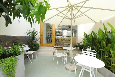 샬레 바이 체이스 앤 에블린 - 하트 오브 사이공