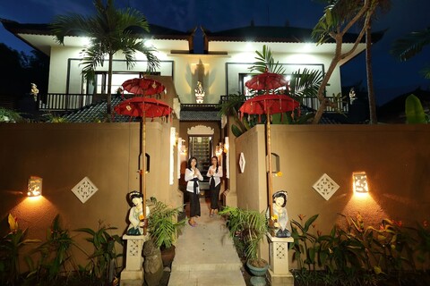 아산티 빌라 우붓