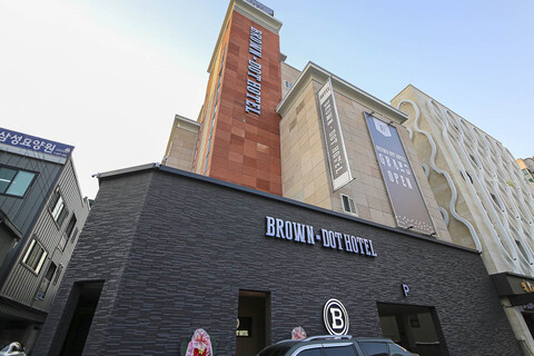 충주 브라운도트호텔 충주시청점