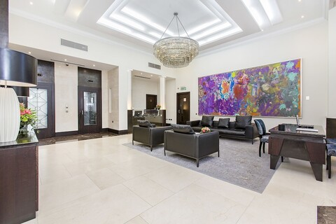 130 퀸즈 게이트 아파트먼트