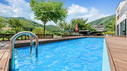 가평 봄키즈가족스파펜션