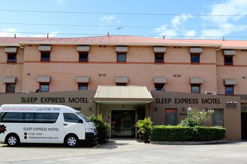 Arena Hotel ( Formerly Sleep Express)