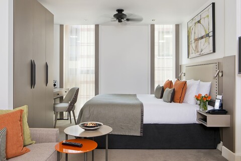 더 크로니클 바이 수퍼시티 아파트호텔