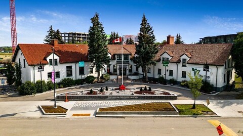 오피서스 가든에 위치한 여관