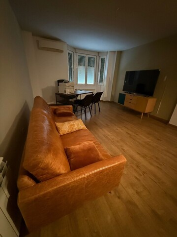 룸 투데이 마드리드 가브리엘 우세라