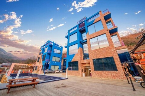 Gapyeong Pulvilla Mountain High