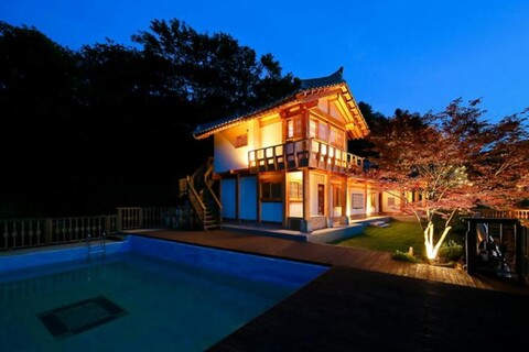 Chunhwawon Hanok Pension